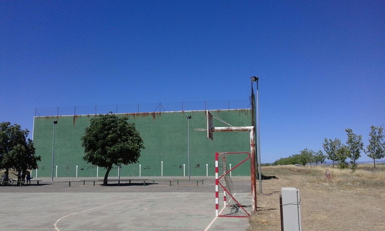Albergue Vive Tu Camino Reliegos Exteriör bild